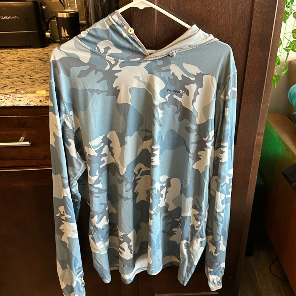 Blue camo Patagonia long sleeve